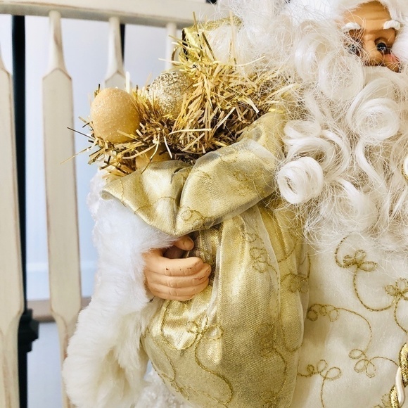 CHRISTMAS Santa, Christmas Decor, Santa Claus, Good Condition - Picture 7 of 10